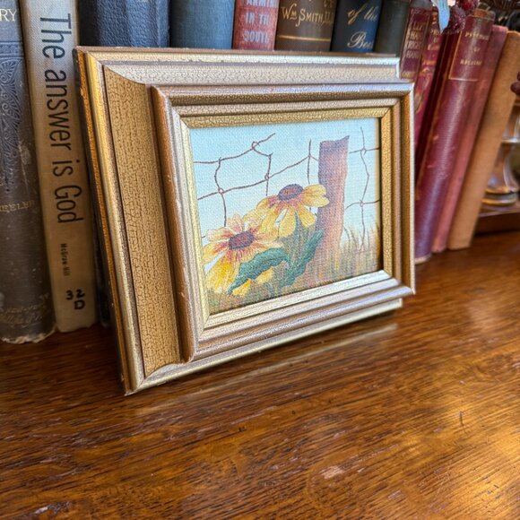 Vintage Small Oil Painting of Wild Flowers - Picture 6 of 11